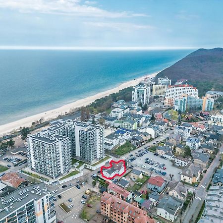 Villa Neos 미엥지즈드로예 외부 사진