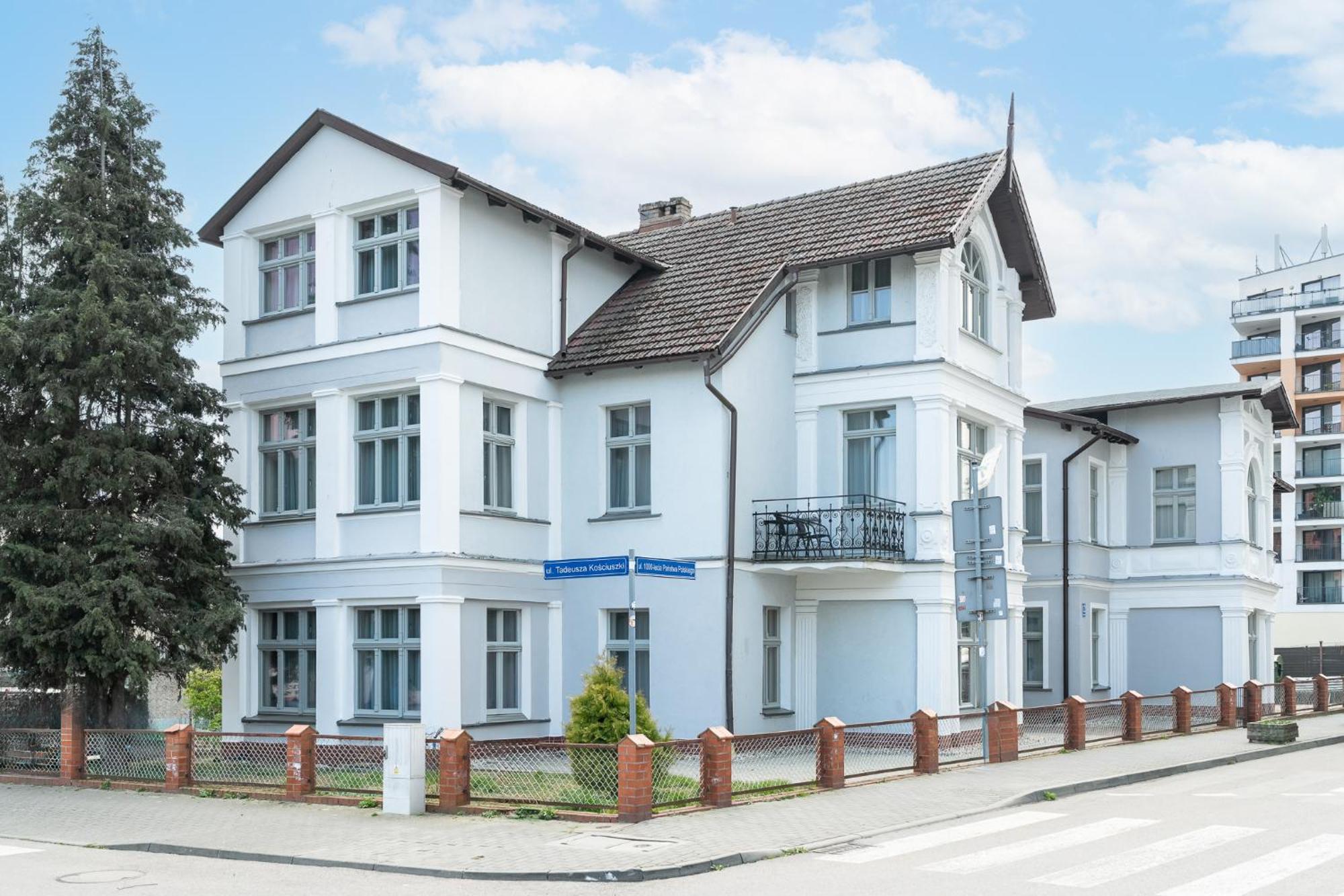 Villa Neos 미엥지즈드로예 외부 사진